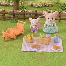 Sylvanian Families - Sunny Picnic Set - Fennec Fox Sister & Baby