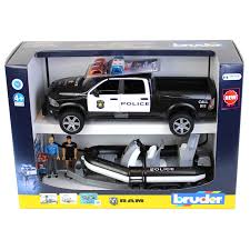 Bruder - Ram 2500 Police Pickup, trailer, boat & 2 figures