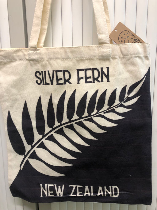 NZ Carry Bag - Silver Fern