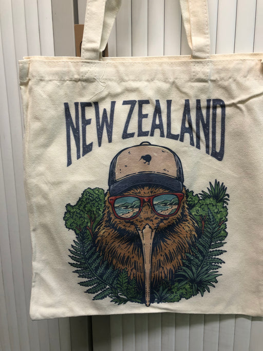 NZ Carry Bag - Kiwi Hat & Sunglasses