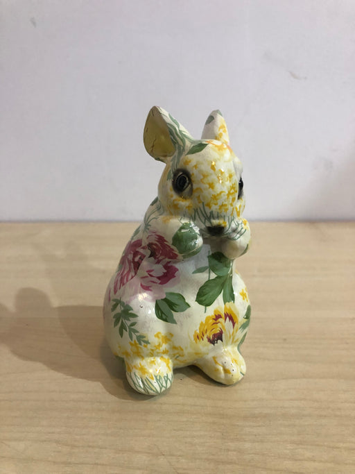 JGB - Polyresin Rabbit Small (G)