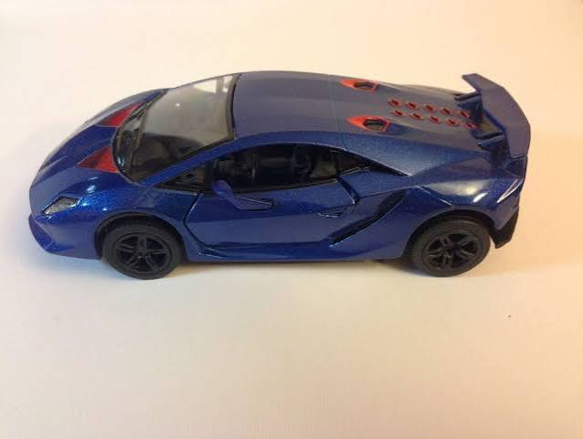 Kinsmart - Lamborghini Sesto Elemento (Metallic Blue)