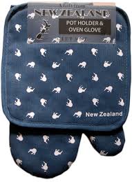 NZ Pot Holder & Oven Glove Set - Kiwi Pattern Blue