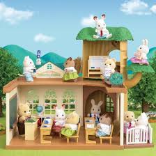 Sylvanian Families - Country Tree School