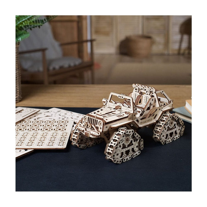 Ugears: Mechanical Models - Tracked Off-Road Vehicle