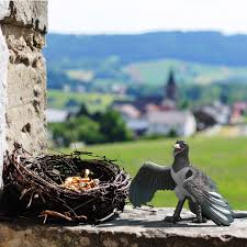 Schleich - Pinkie the Magpie