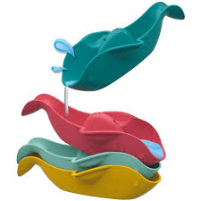 SES Creative - Bath Fish in a Row