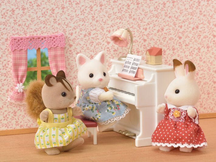 Sylvanian Families - Piano & Desk Set