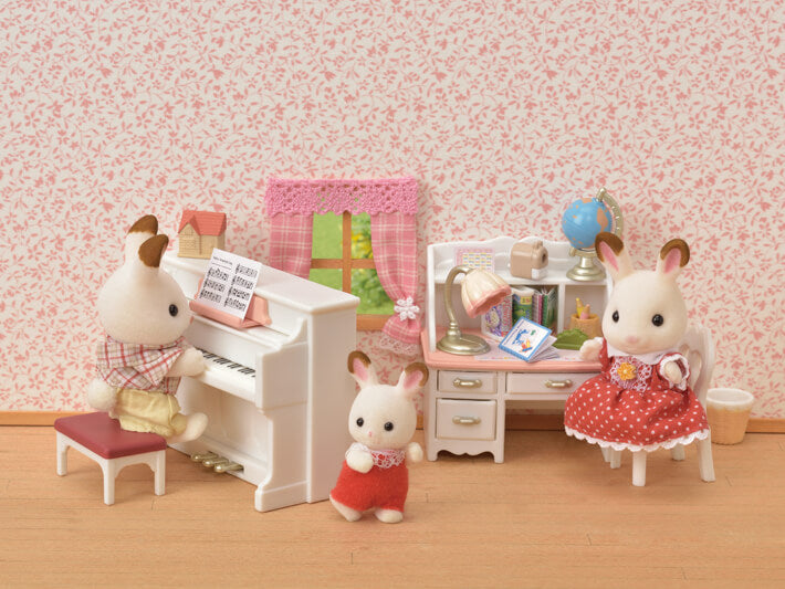 Sylvanian Families - Piano & Desk Set