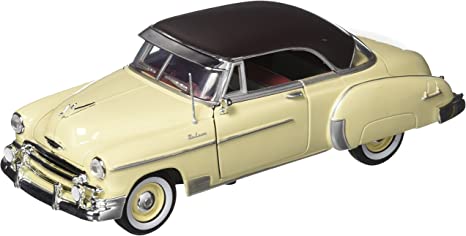 MotorMax Timeless Legends 1:24 - 1950 Chevy Bel Air