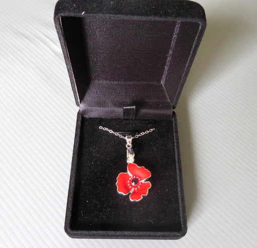 Wildside PEN11 - Poppy Pendant