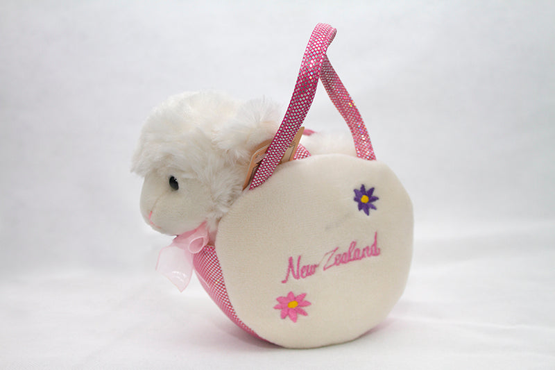 Kiwi & Friends - Lamb in a Handbag