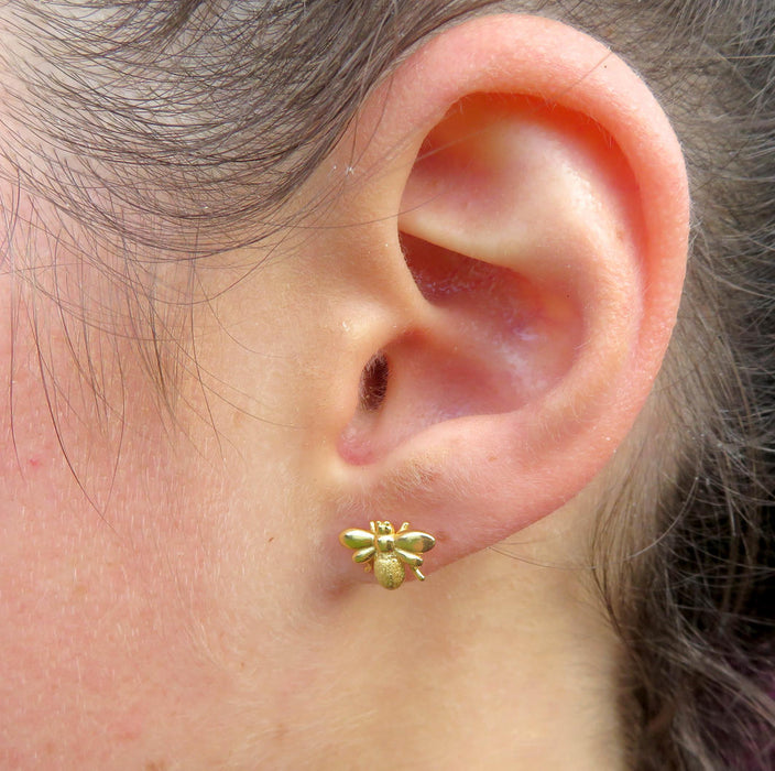 Wildside XP26 - Sterling Silver Stud Earrings Gold Bee