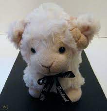 Kiwi & Friends - Standing Ram with Baa Noise 18cm