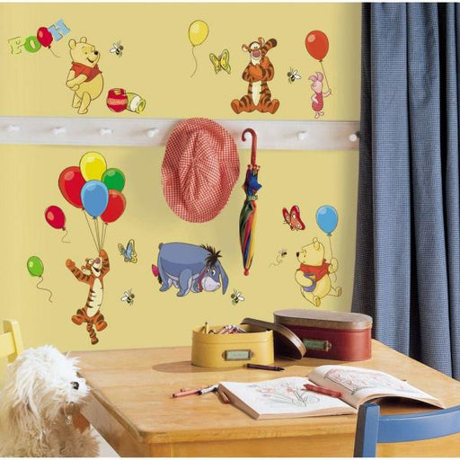 Room Mates Decals: Winnie the Pooh & Friends