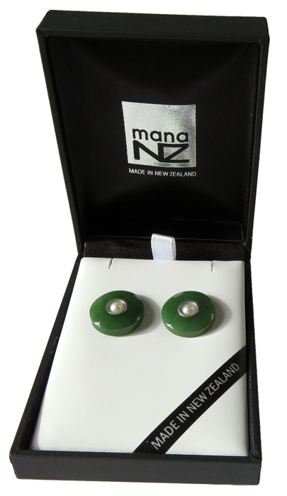Mana NZ - Greenstone Stud Earrings with Pearl in Centre GS1114